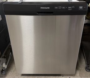 New Frigidaire 24" Dishwasher