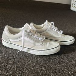Men’s Vans 9