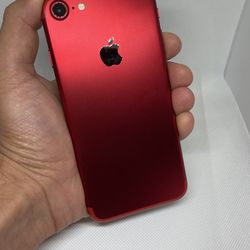 IPhone 7 128gb RED(UNLOCKED) 