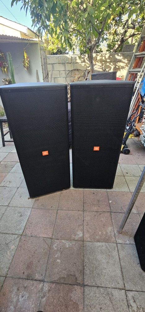  2  jbl Srx725 Srx700 (15") Passive 