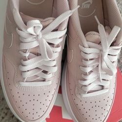 Women's Nike Court Vision Alta 7.5