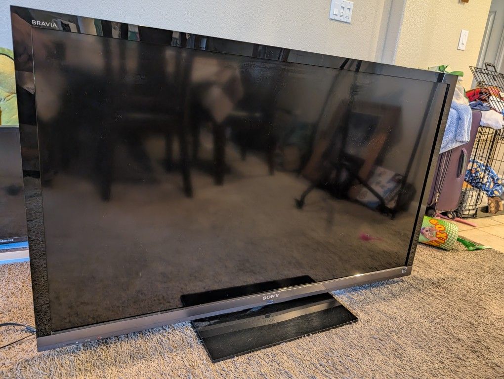 Sony Bravia HDTV 55" FHD 1080p TV flatscreen