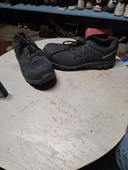 Reebok steel toe work shoes