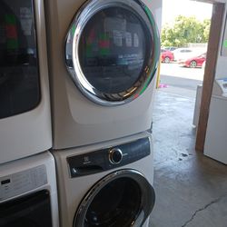 Electrolux ELECTRIC Set WASHER And Dryer 
