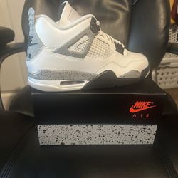 Jordan 4