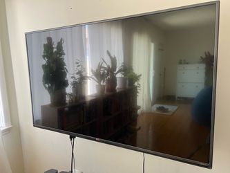 LG TV 55 inch - model 55uf6800 *No Remote