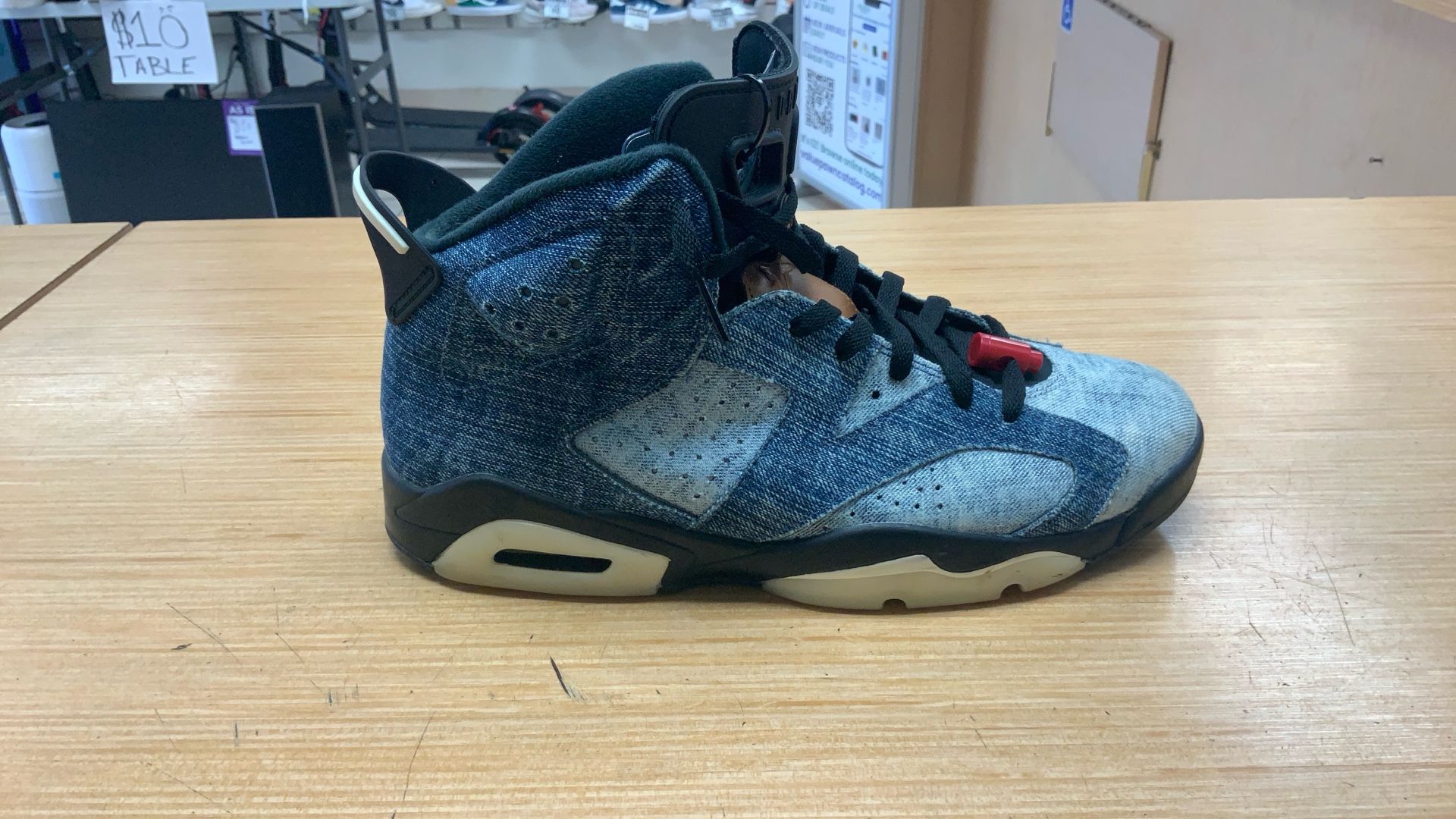 Air Jordan 6 Retro ‘Washed Denim’ Mens Size 11