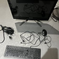 Lenovo Desktop Computer 