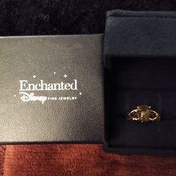 New In Box Disney Enchanted 10k Rose 🌹 Gold Ring 💍!