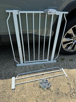 Gate