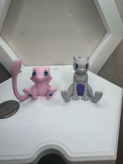 Mew And MewTwo Pokemon Figurines