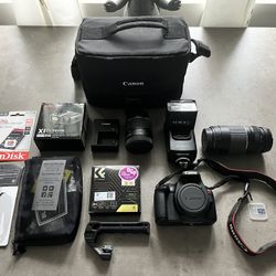 Cannon Rebel T7 Bundle 