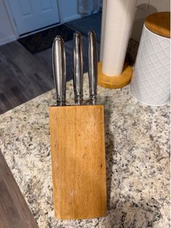Kitchen knives