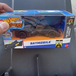 Hot Wheels Batmobile