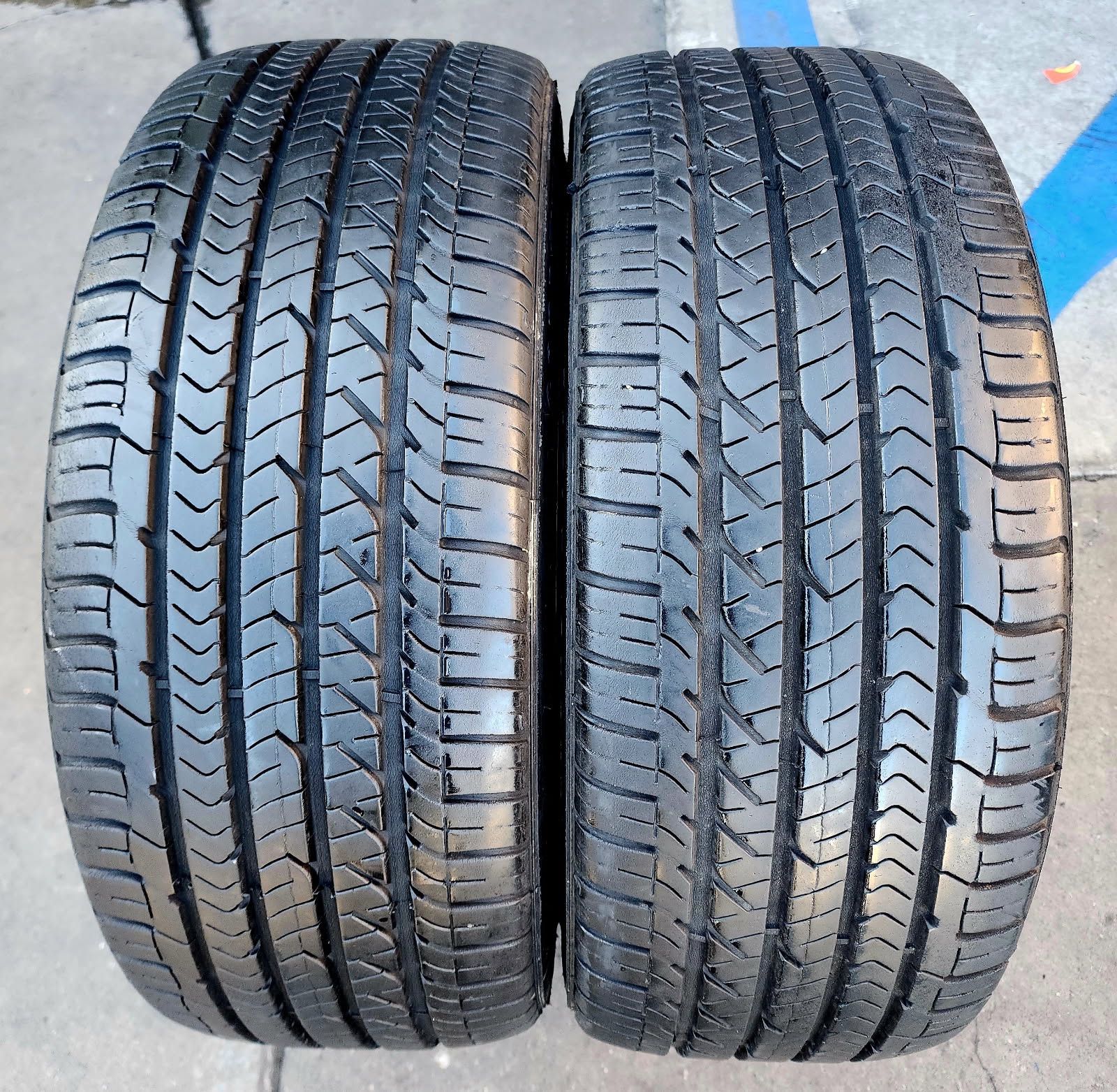 2 USED TIRES GOODYEAR 215/45/17