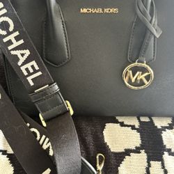 Micheal Kors Purse $45