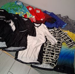 Cycling jerseys & bibs