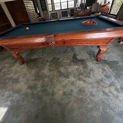 Proline 8 Foot Pool Table And Accessories