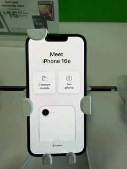 iPhone 16e