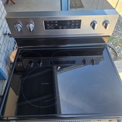 WHIRLPOOL 4 GLASS BURNER TOP 30 INCHES WIDE (ELECTRIC)
