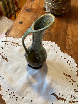 Vintage Pod Ewer Vase