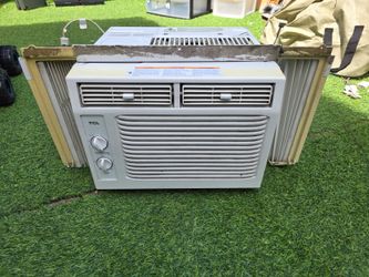 TCL Window Air Conditioner