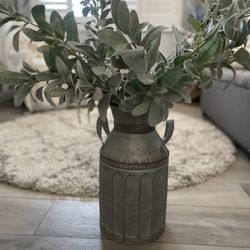 Eucalyptus In jar 