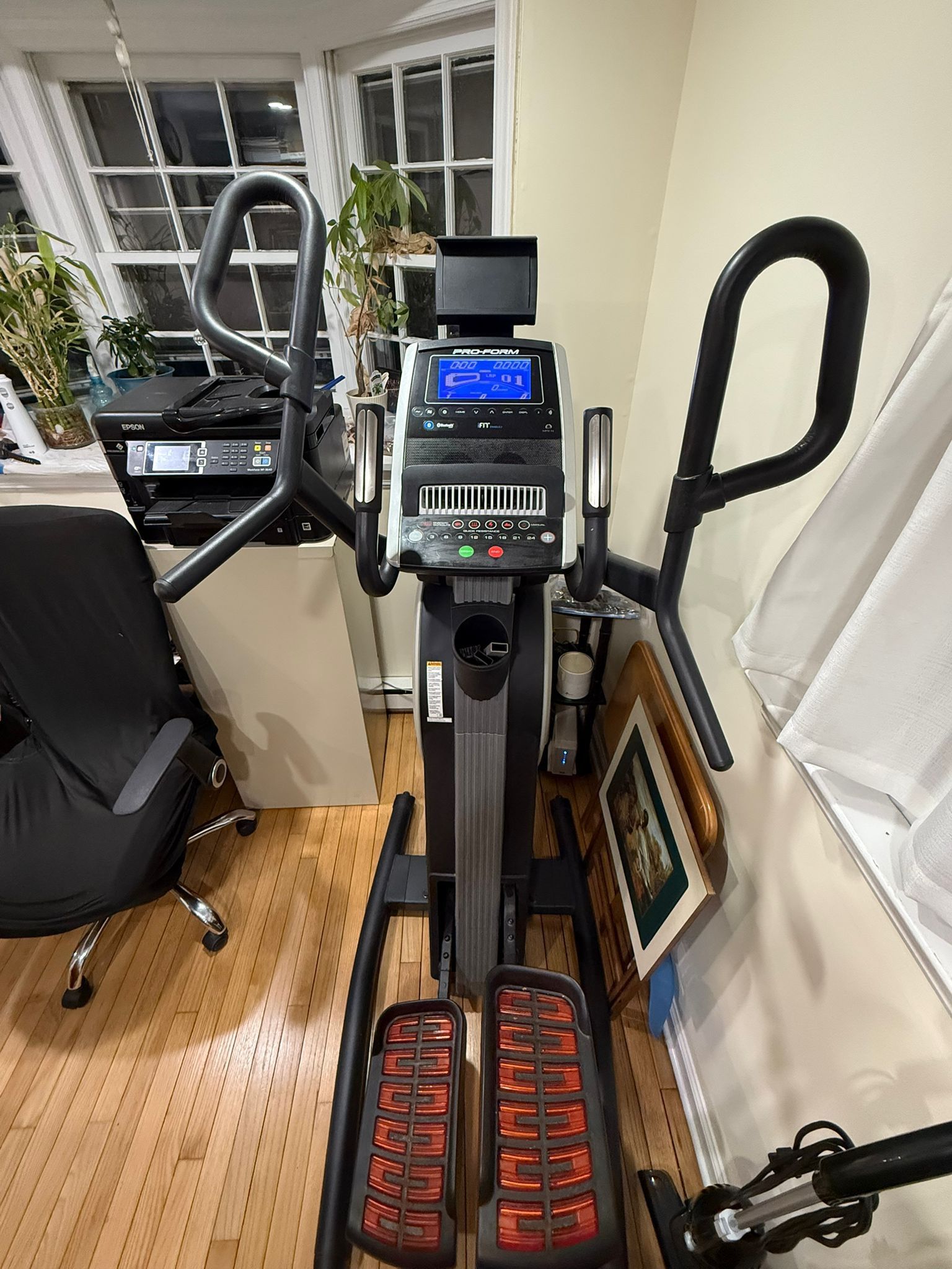 Proform Elliptical In Excellent Condition For Sale