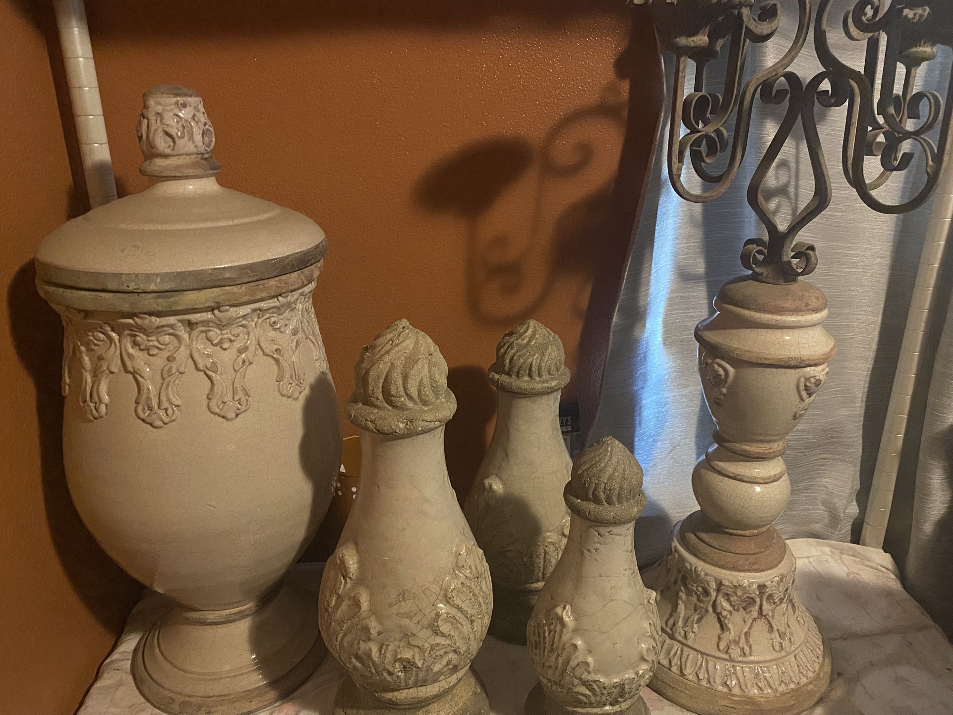 Beautiful High End Stone / Ceramic Table Decor Set Of 6