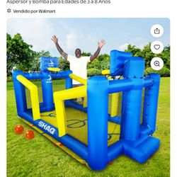 Cancha de Baloncesto Inflable de Aire Constante Shaq de 14' con Aspersor y Bomba para Edades de 3 a 8 Años