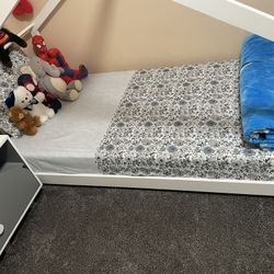 🛒 Bed Frame & Toy Storage Organizer for Sale