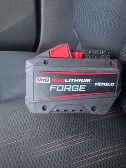 Milwaukee M18 REDLITHIUM FORGE HD12.0 Battery like new used maybe like 6 time firm$$$