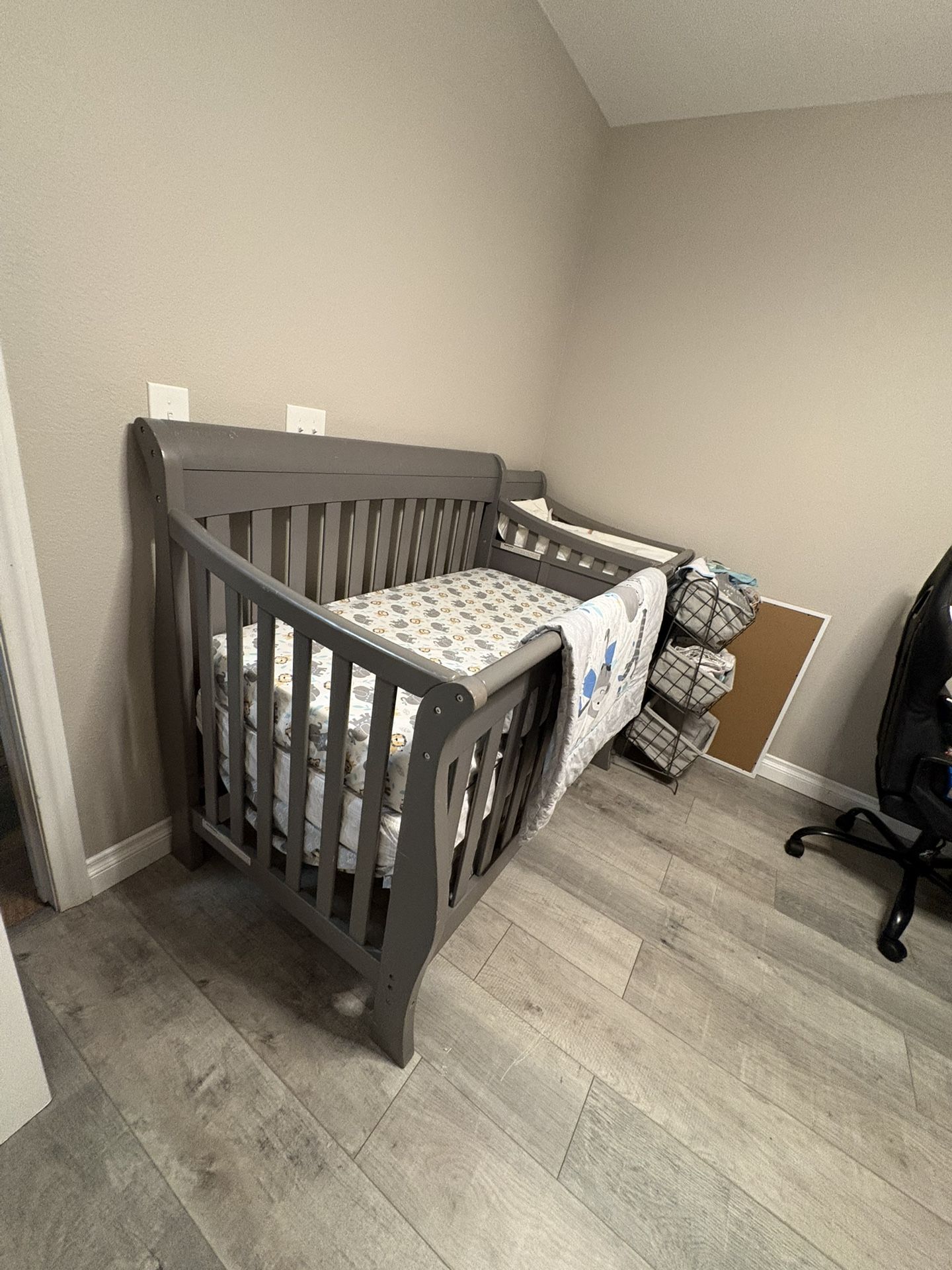 crib + changing table