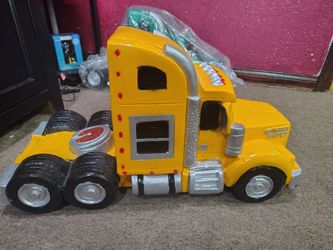 Kenworth Semi Truck piggy bank Model