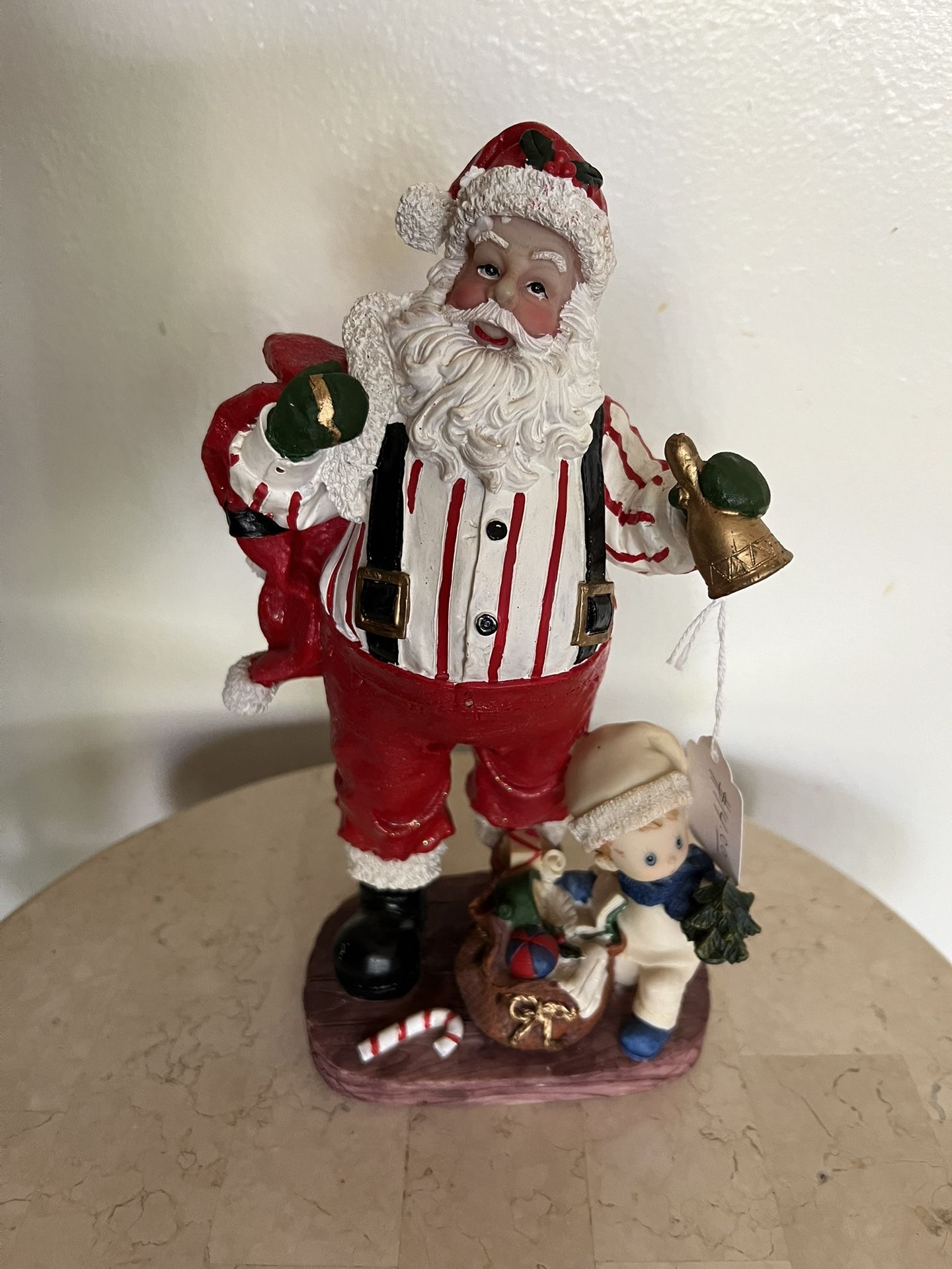 Vintage Resin Christmas Santa Claus Statue Figurine