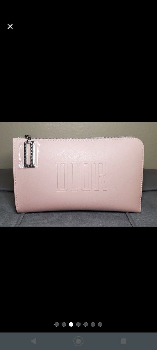 Dior Beauty bag / Wristlet
