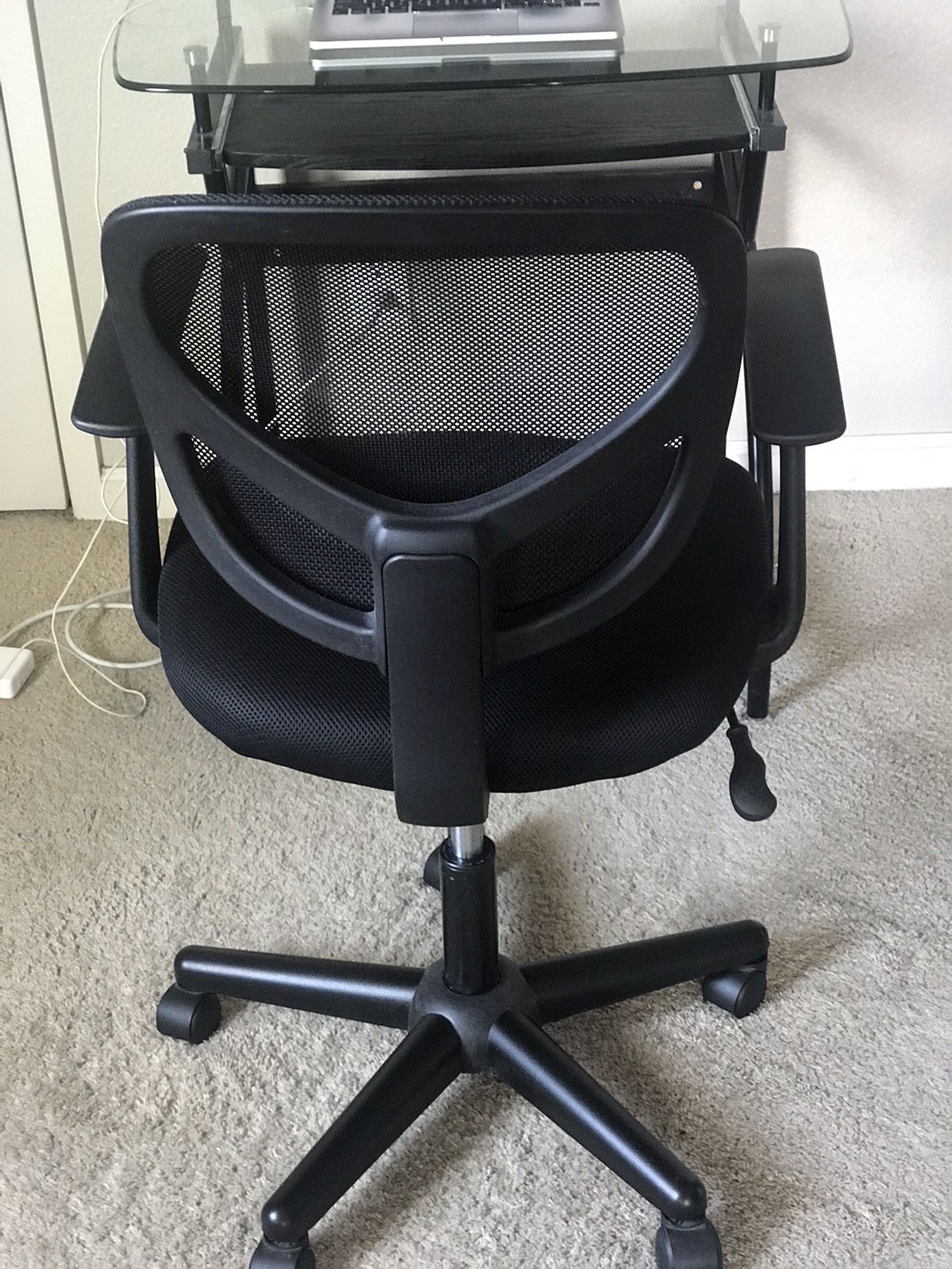 BlackDesk chair with arm rests