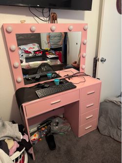 Small vanity