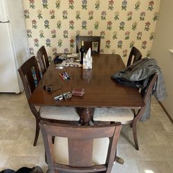 Table With Chairs 