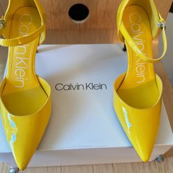 Calvin Klein Yellow Leather Heels Size7.5