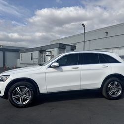 2021 Mercedes-Benz GLC