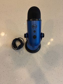 Blue Yeti USB Microphone Logitech New no box