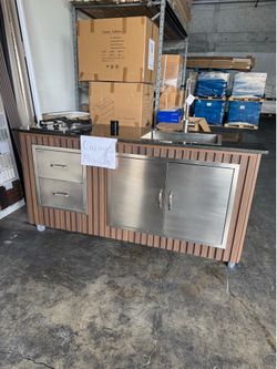Outdoor Mobile Kitchen Island with Grill and Sink