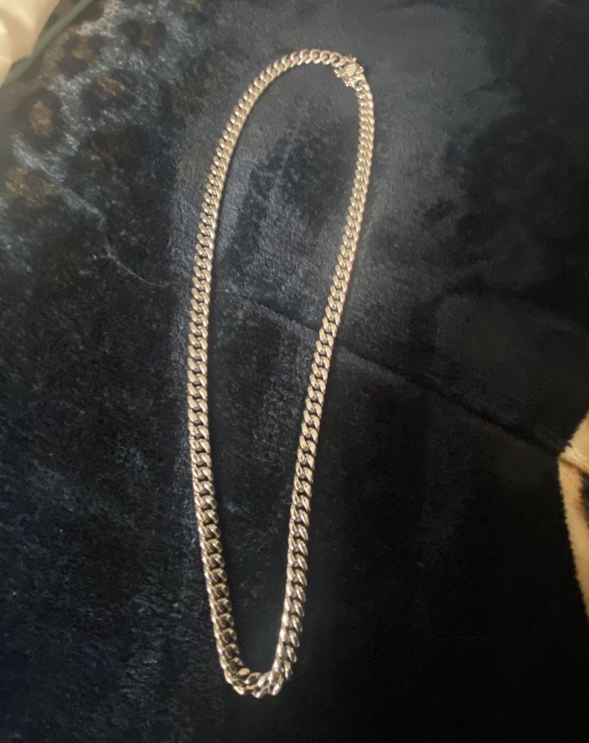 8mm Cuban Chain 24”