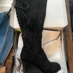 Black Wedge Boots Size 11