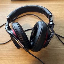 Sony MDR 1a Headphone 