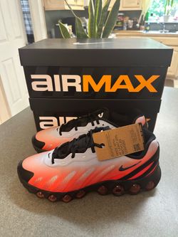 Men’s NIKE AIR MAX DN 8 RUNNING SHOES SIZE ( 12 )