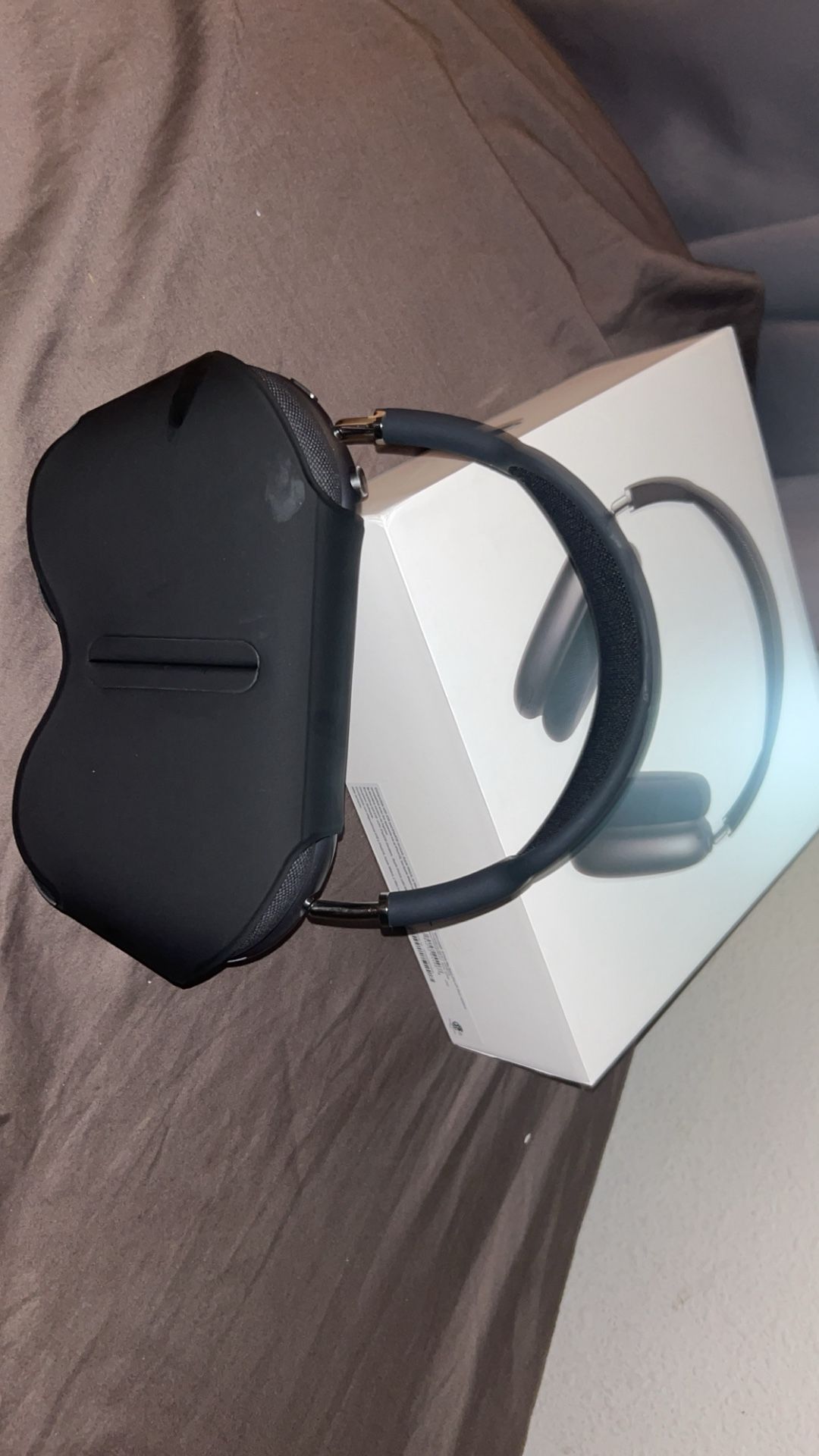 AirPod Maxs ( Black )