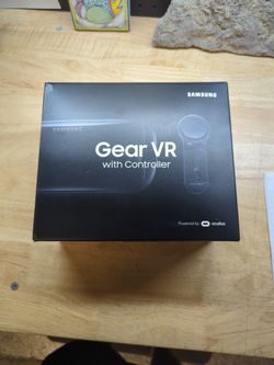 Samsung Gear VR with controller