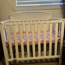Mini Crib 